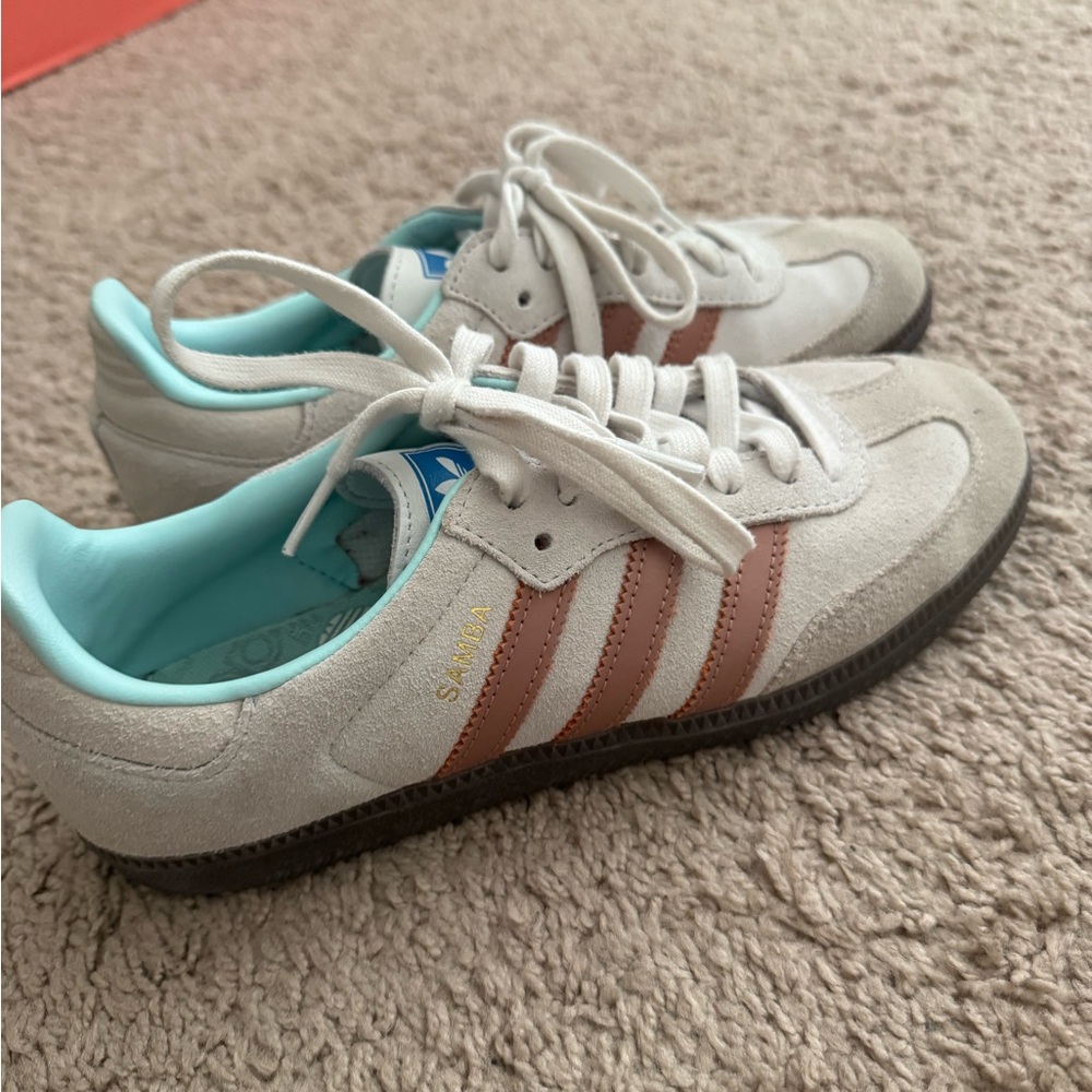 adidas Samba Sneakers